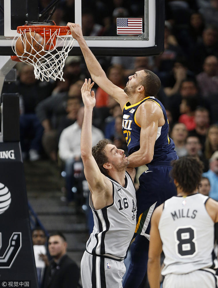 关于马刺连胜止步,客场遭遇难堪失败的信息 关于马刺连胜止步,客场遭遇难堪失败的信息