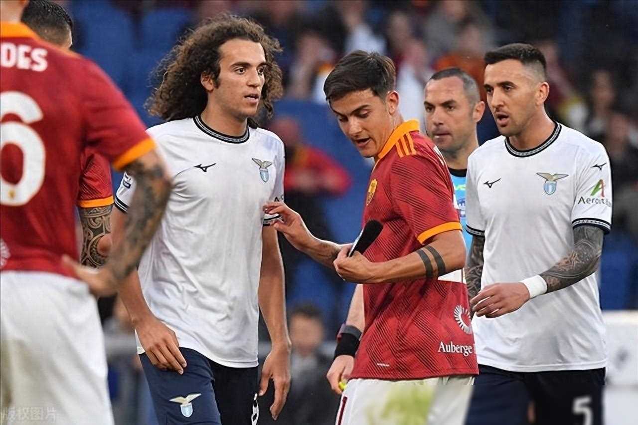 罗马队在周末比赛中取得胜利并保持领先 罗马队在周末比赛中取得胜利并保持领先