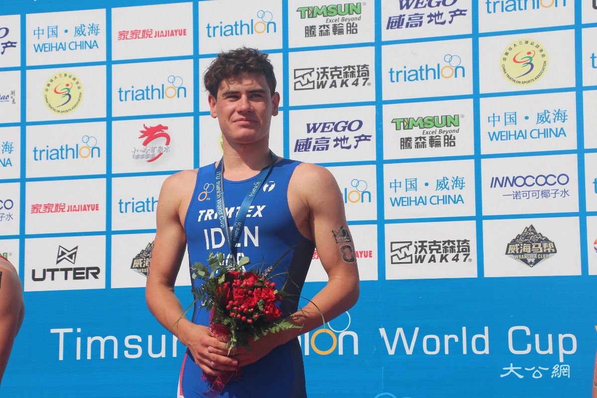 荷兰游泳队包揽接力比赛三项冠军的简单介绍 荷兰游泳队包揽接力比赛三项冠军的简单介绍