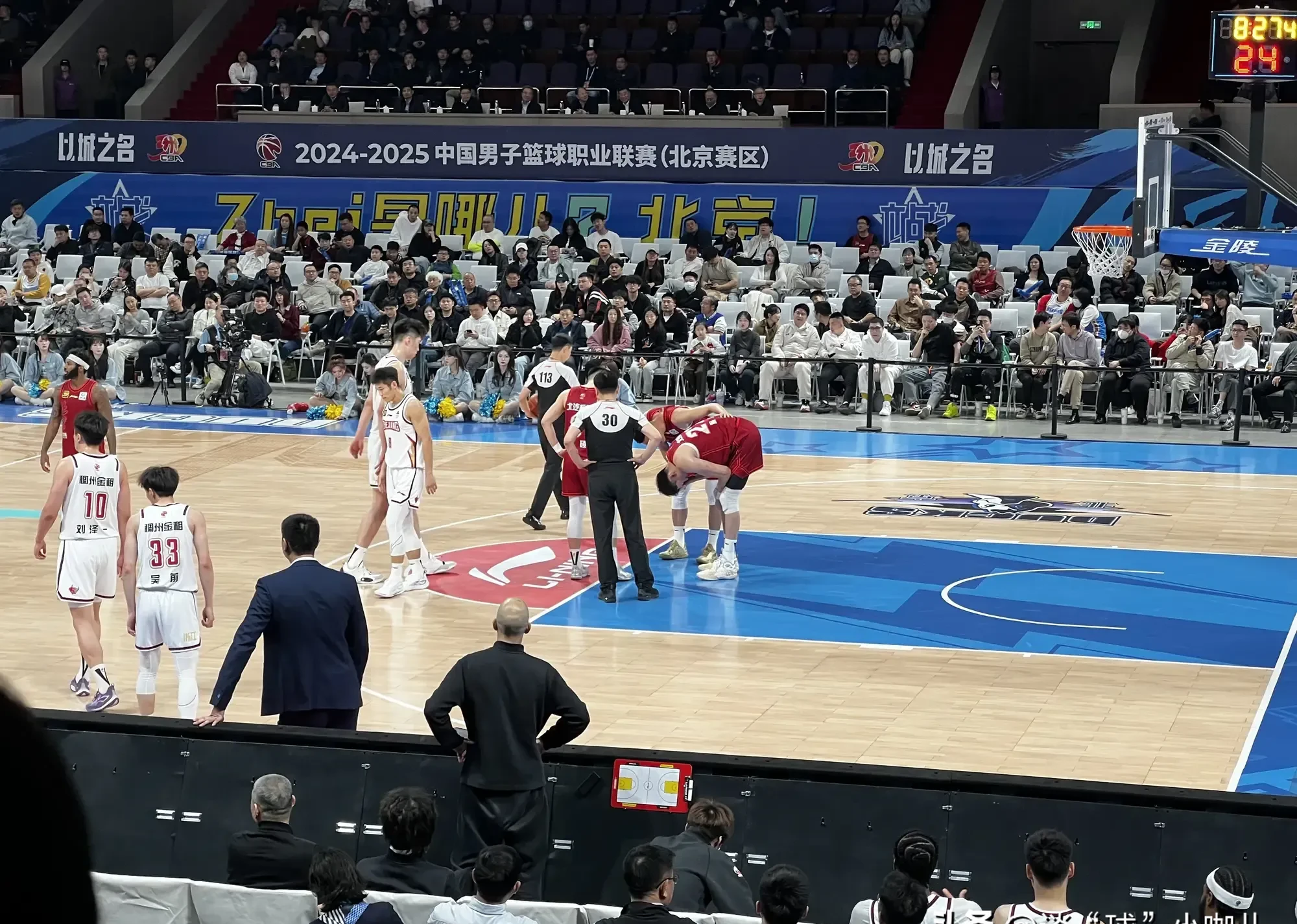 北京男篮轻松赢下一场，锋芒毕露