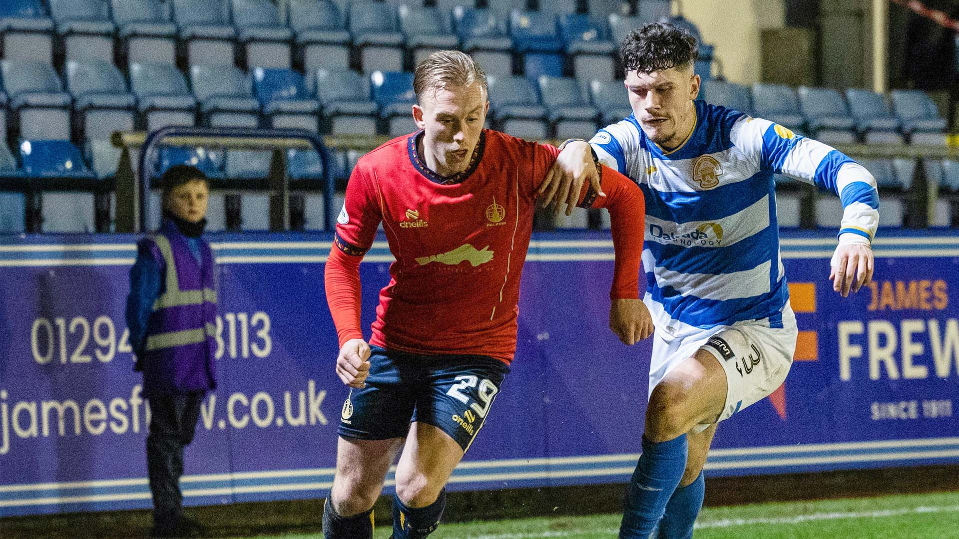 包含汉堡球员集体感染疾病，球队备战受影响的词条