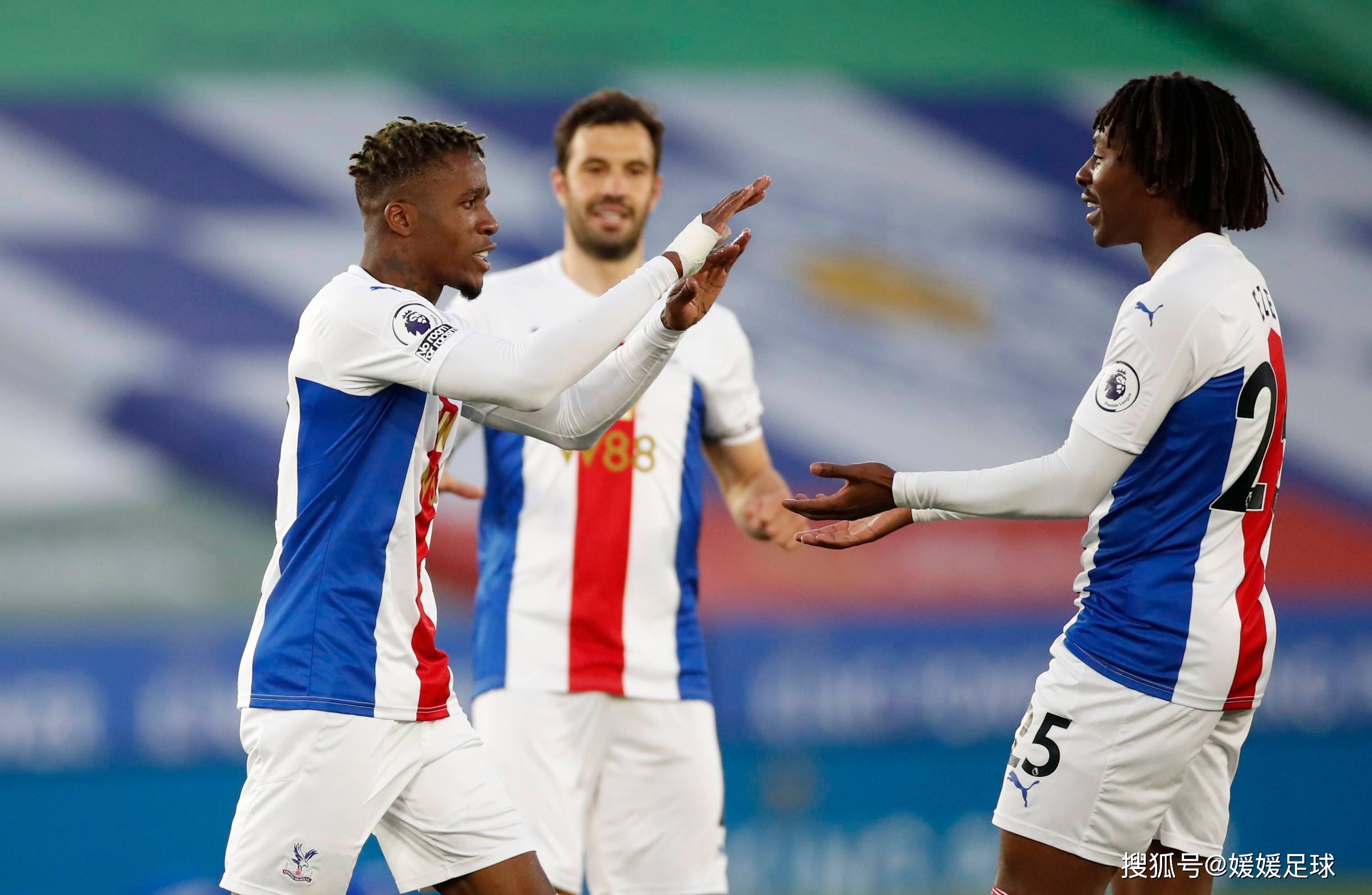 包含热辣场面!国内职业足球赛事吸睛无数的词条 包含热辣场面!国内职业足球赛事吸睛无数的词条