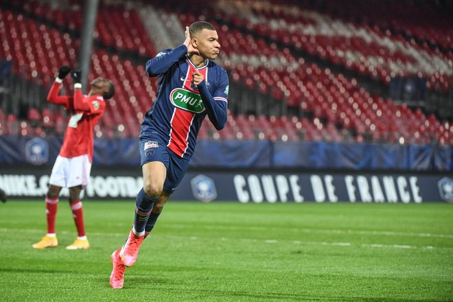 关于布莱斯通领袖连中数球,打破僵局的信息 关于布莱斯通领袖连中数球,打破僵局的信息