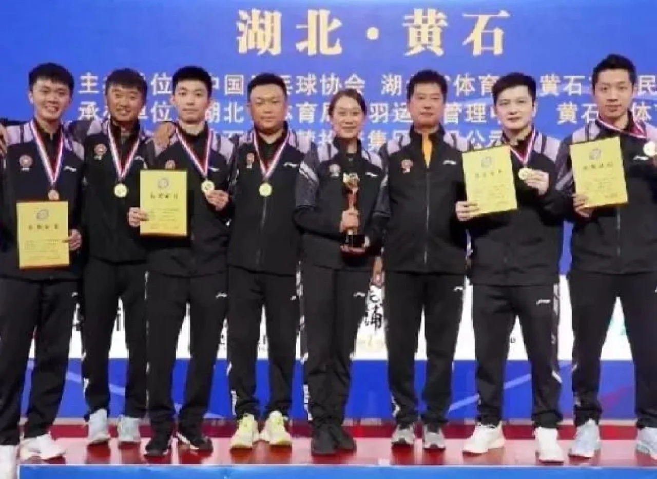 葡萄牙健儿力克对手，夺得乒乓球冠军