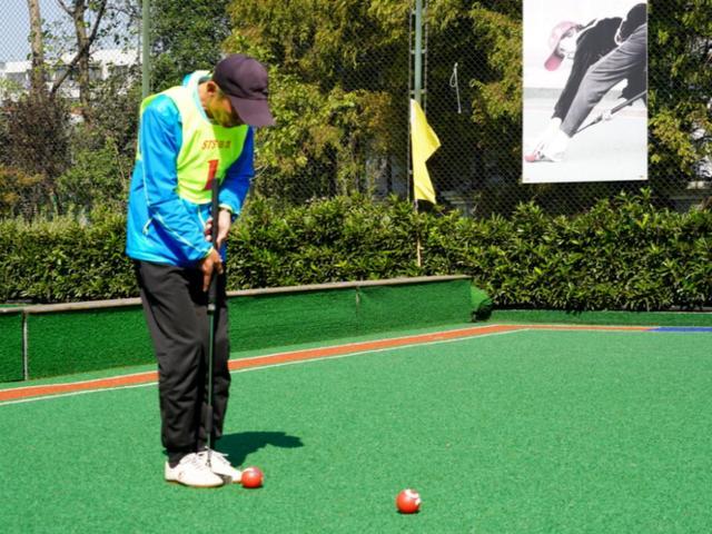 印度队在激烈比拼中脱颖而出 印度队在激烈比拼中脱颖而出