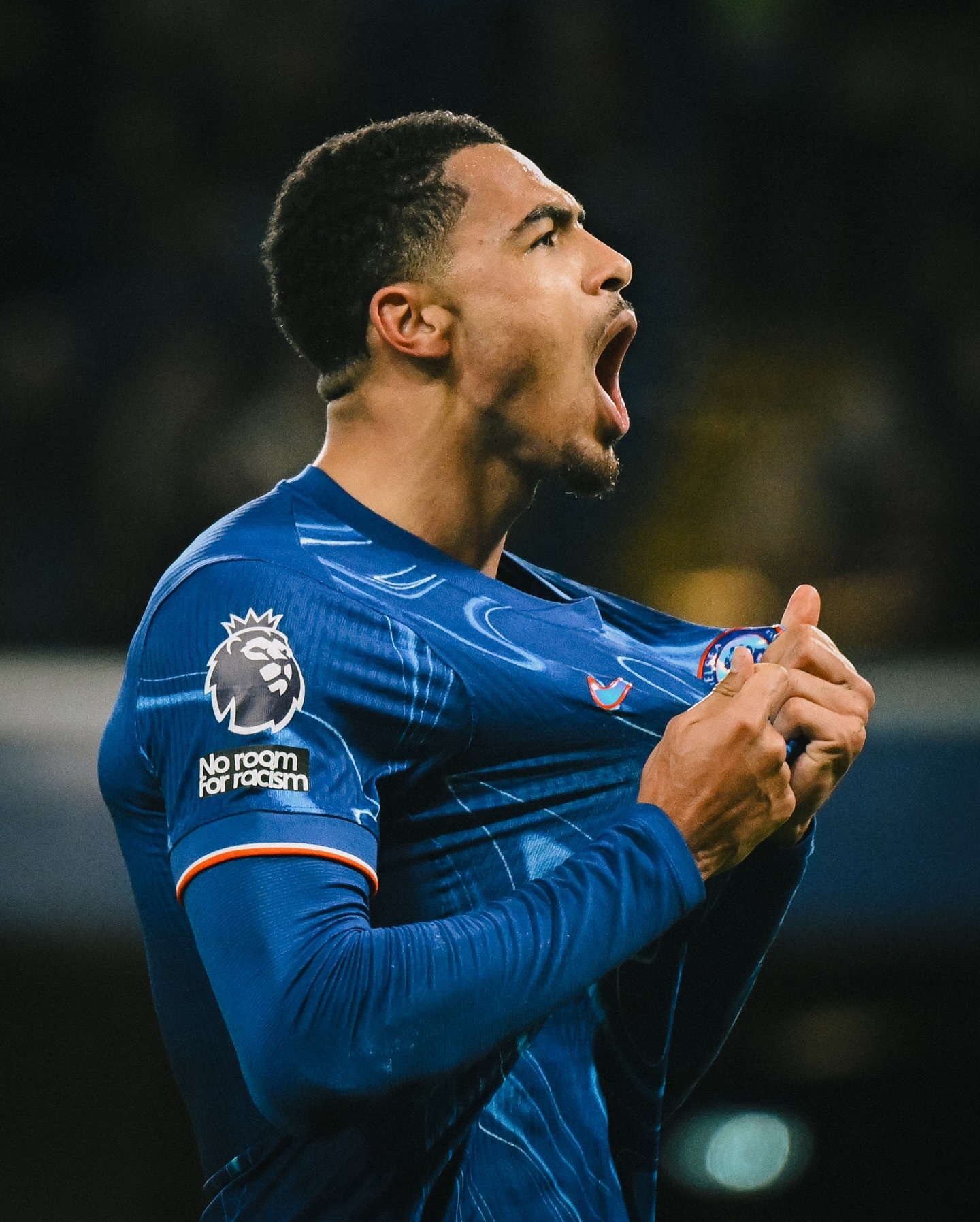 切尔西主场击败女王公园巡游者，稳定排名