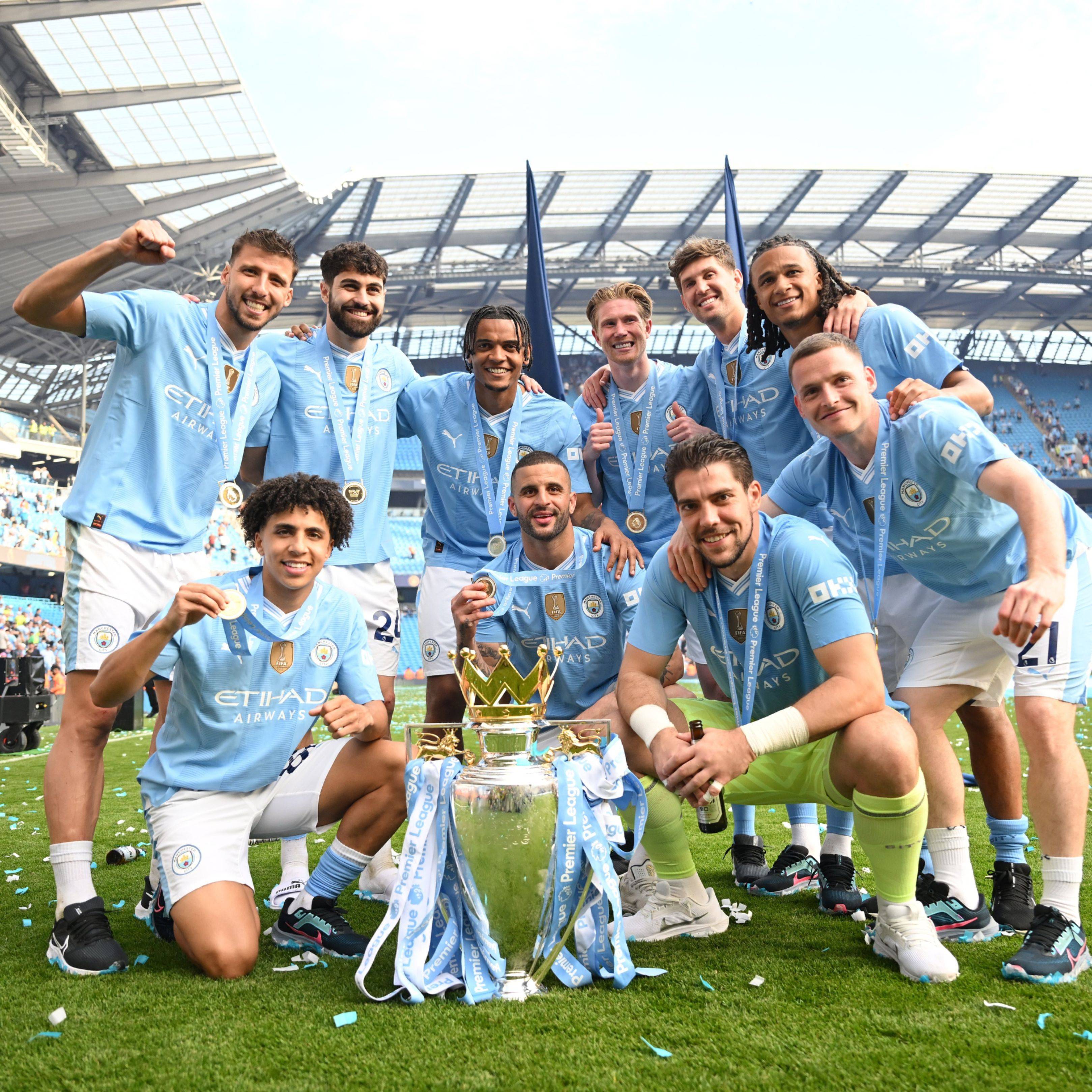 曼联迎战曼城，胜者挺进下一轮