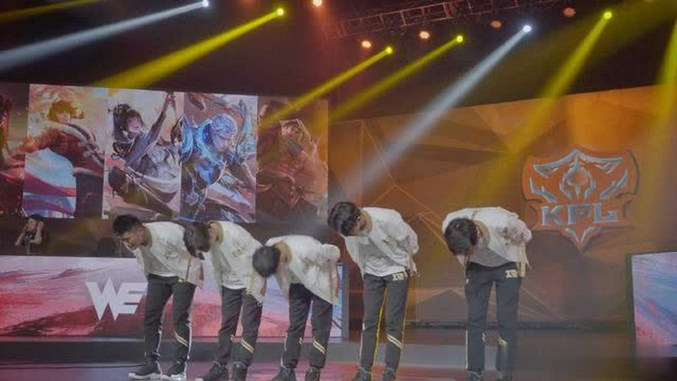 开云平台-四川队全队士气高昂，豪取连胜