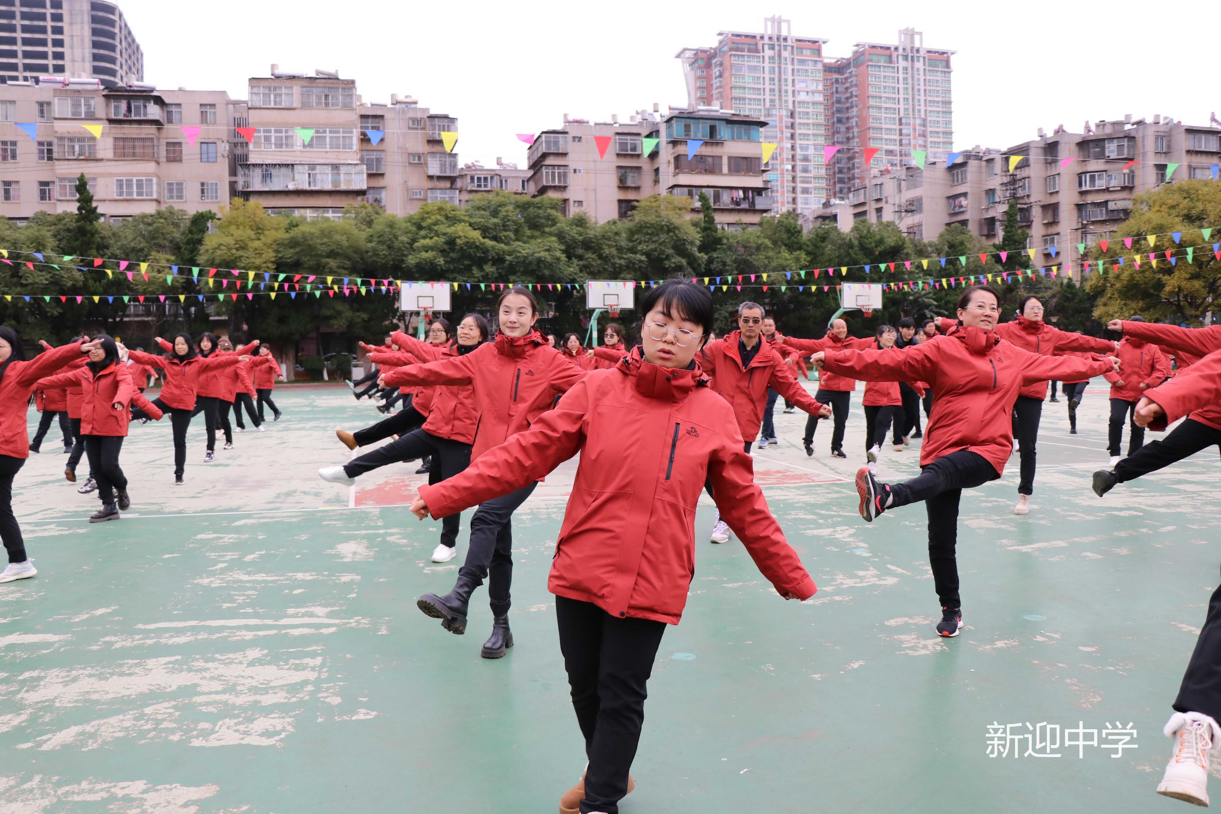 助教团队动荡，球队迎接新的挑战