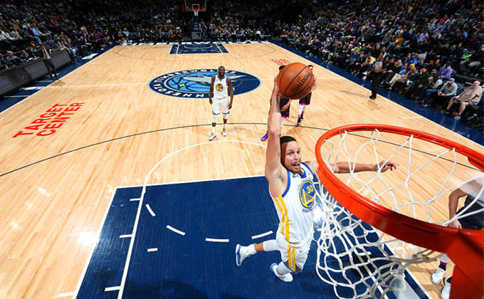 澳大利亚客场击败摩洛哥,卫冕形势艰难 澳大利亚客场击败摩洛哥,卫冕形势艰难