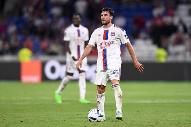 里昂再签高水平球员,赛季前景被看好 里昂再签高水平球员,赛季前景被看好