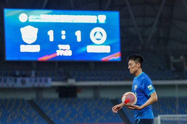 雄狮主力受伤，球队欲招自由球员补位