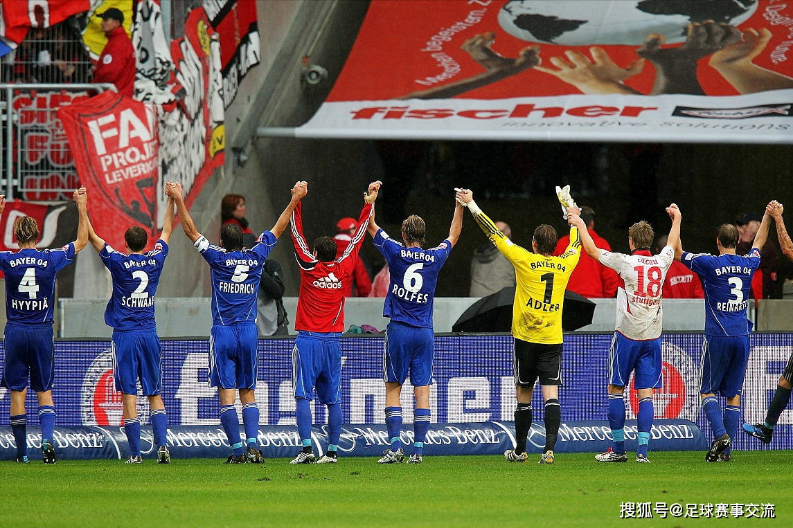 奥格斯堡对阵沃尔夫斯堡,决一胜负 奥格斯堡对阵沃尔夫斯堡,决一胜负