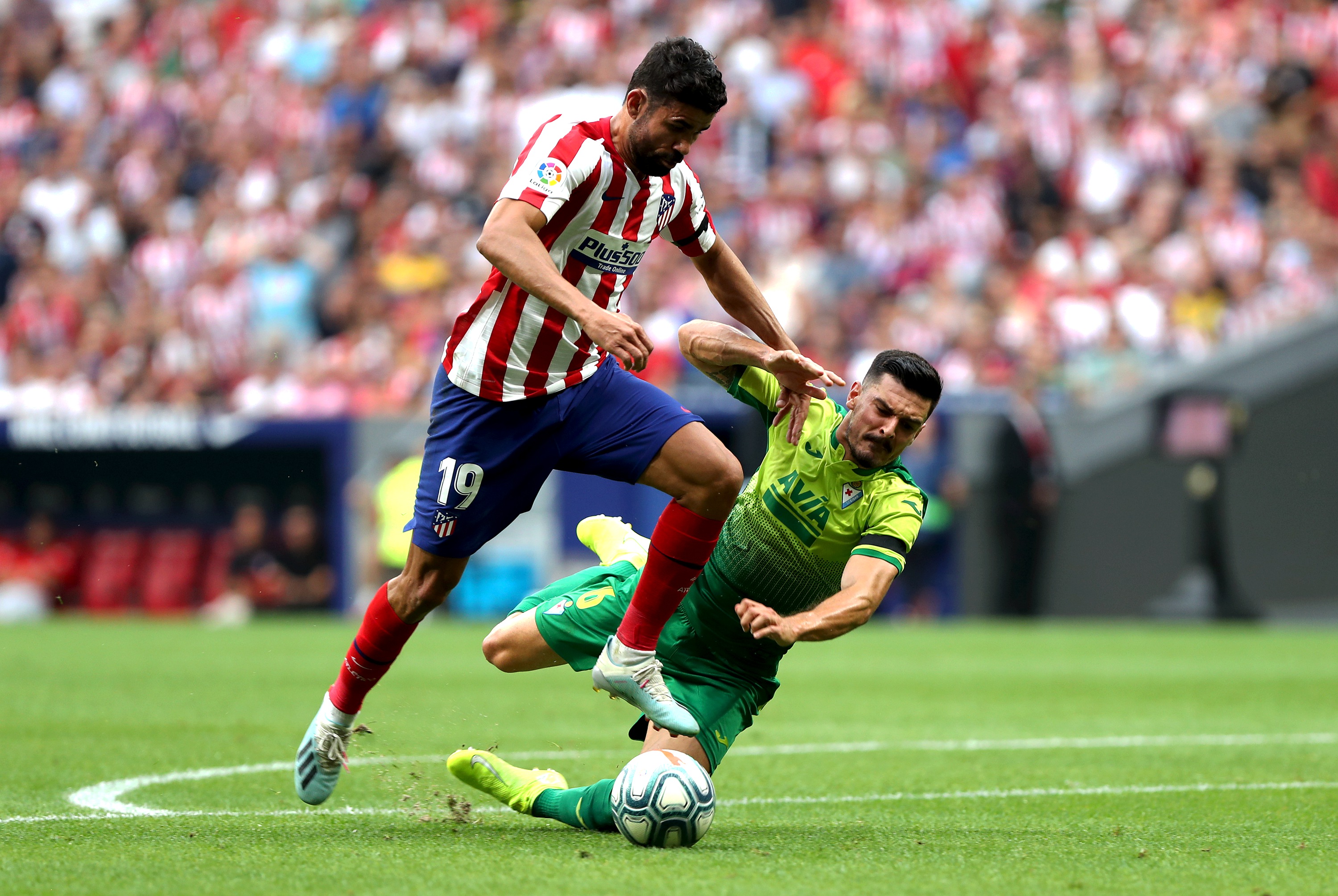 关于埃瓦尔球员表现稳定,荣获赞誉的信息 关于埃瓦尔球员表现稳定,荣获赞誉的信息