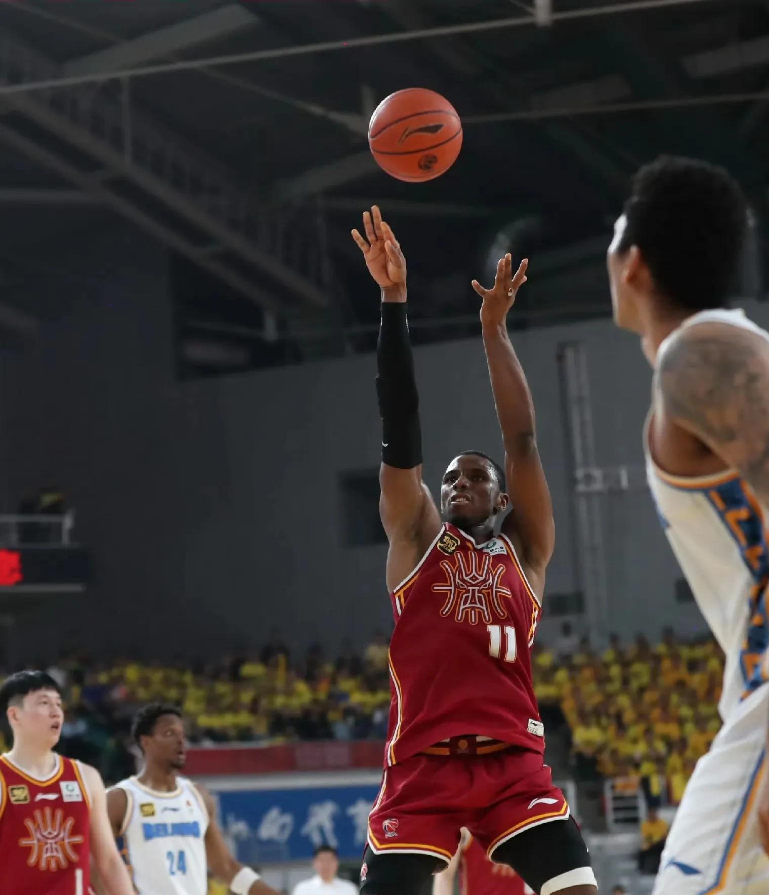 山西男篮士气高涨，雄心壮志再夺胜