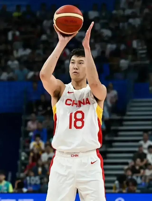 纪录被打破!篮球运动员表现出色 纪录被打破!篮球运动员表现出色