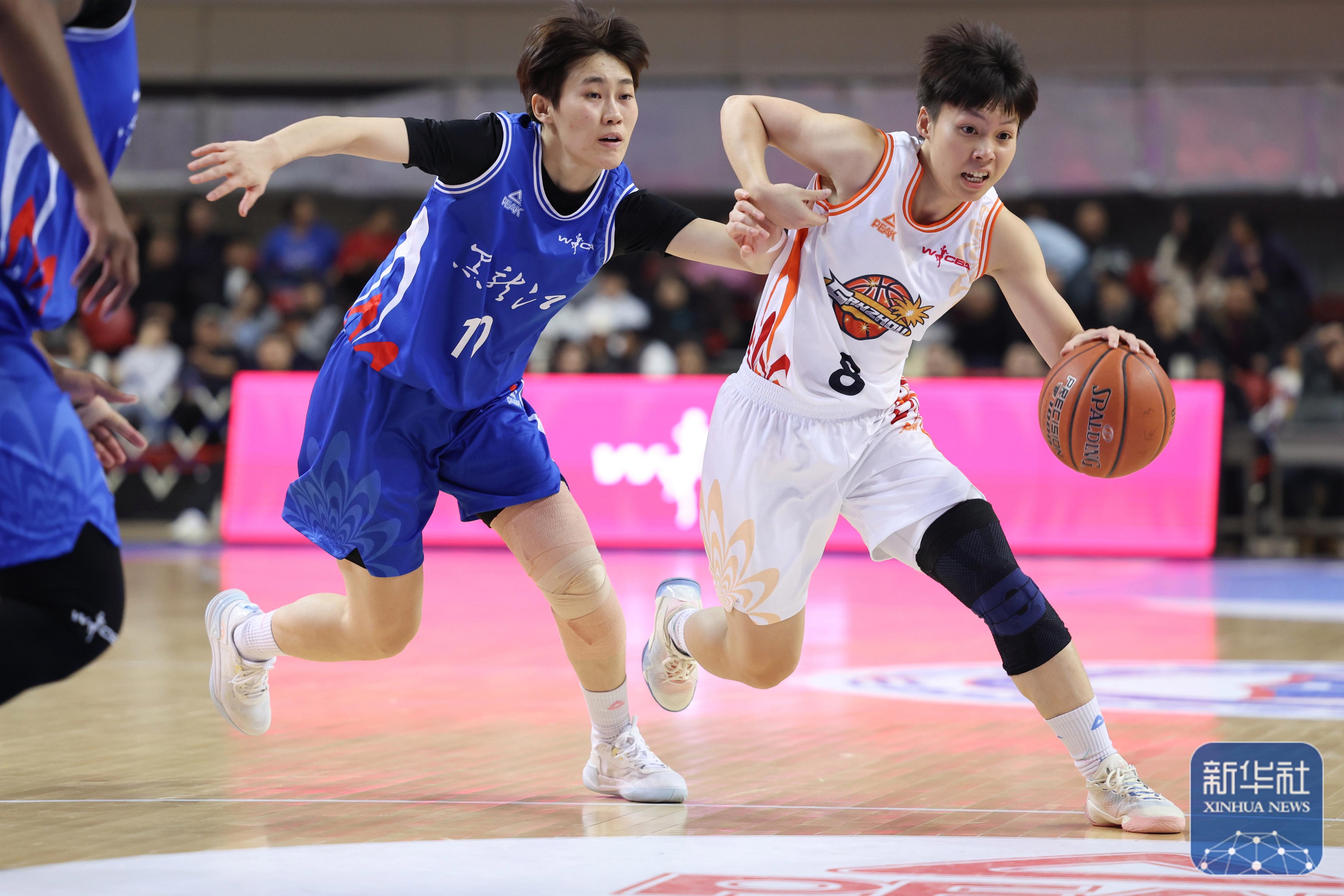 独具匠心的比赛，球员们斗志昂扬