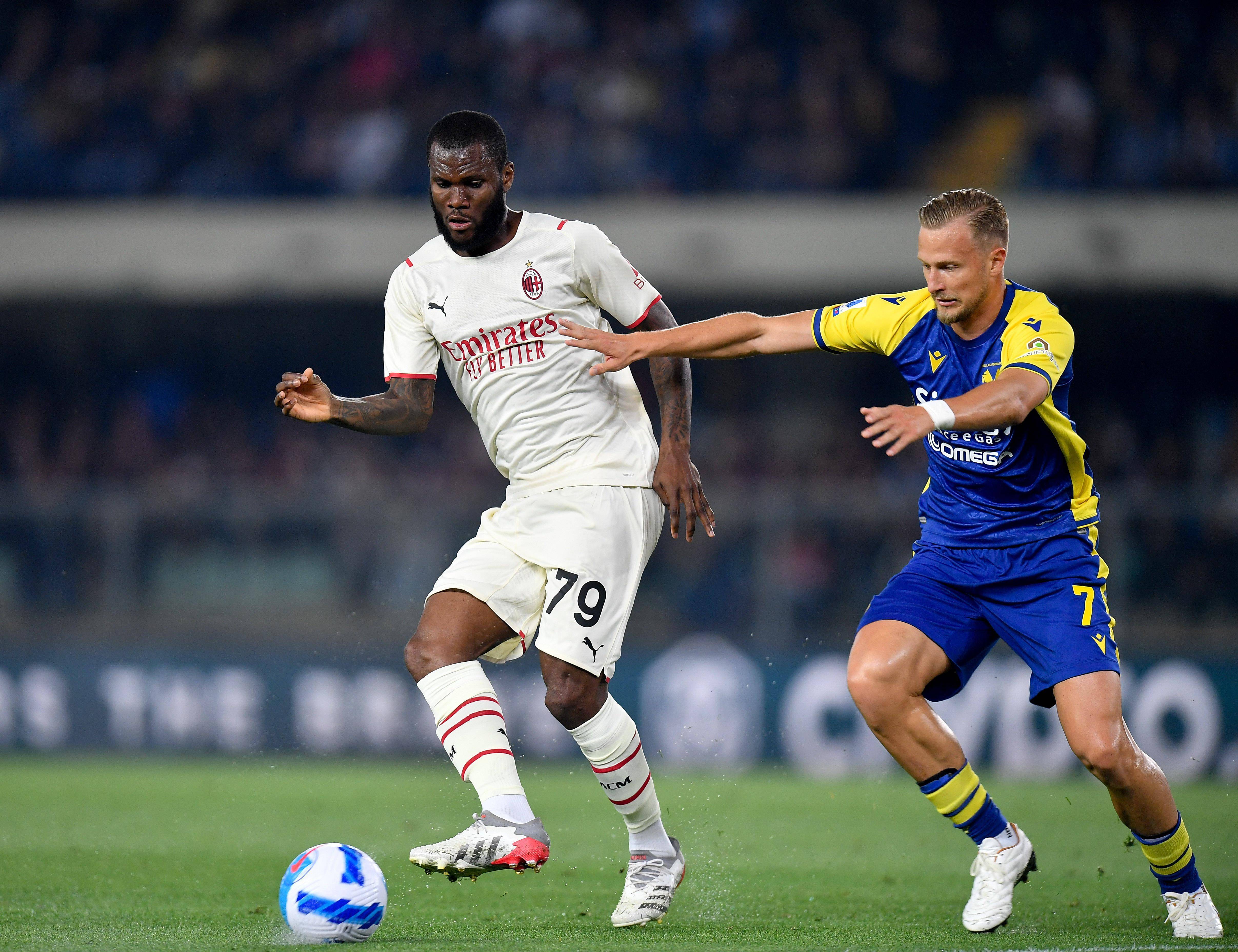 队友领走一个，多钱即将交货，AC米兰胜赢维罗纳的简单介绍