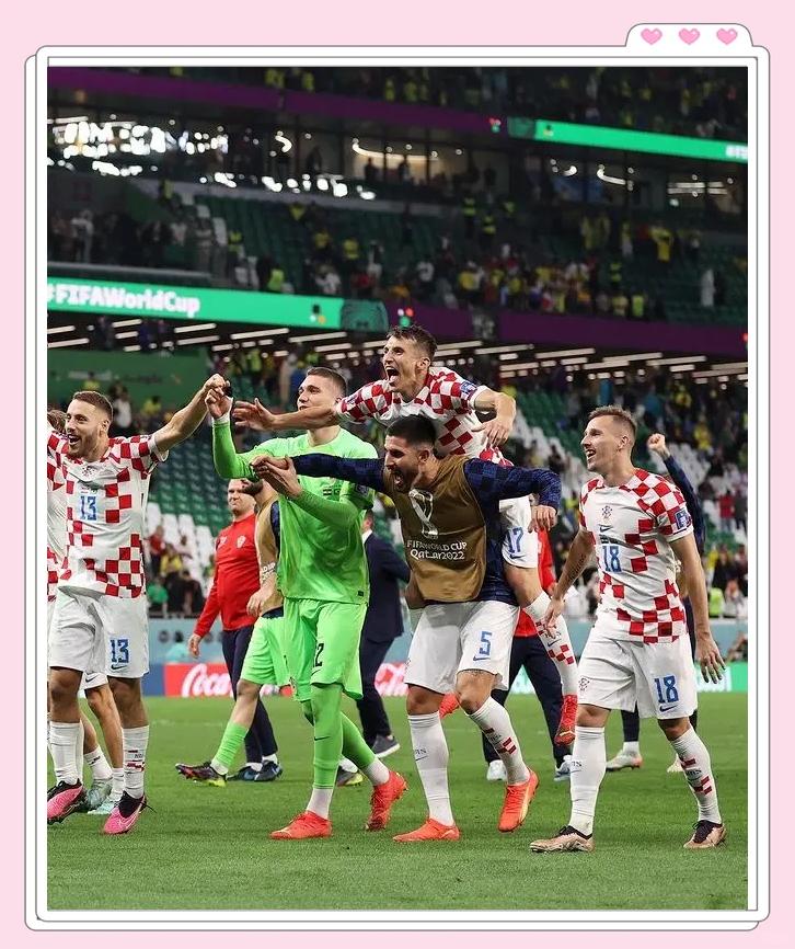 克罗地亚队出色表现,晋级到下一轮 克罗地亚队出色表现,晋级到下一轮