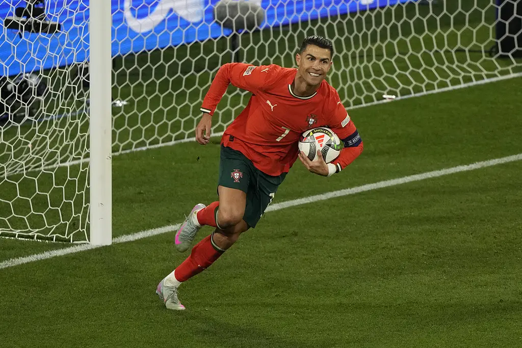 球队临危不惧，胜出关键比赛晋级