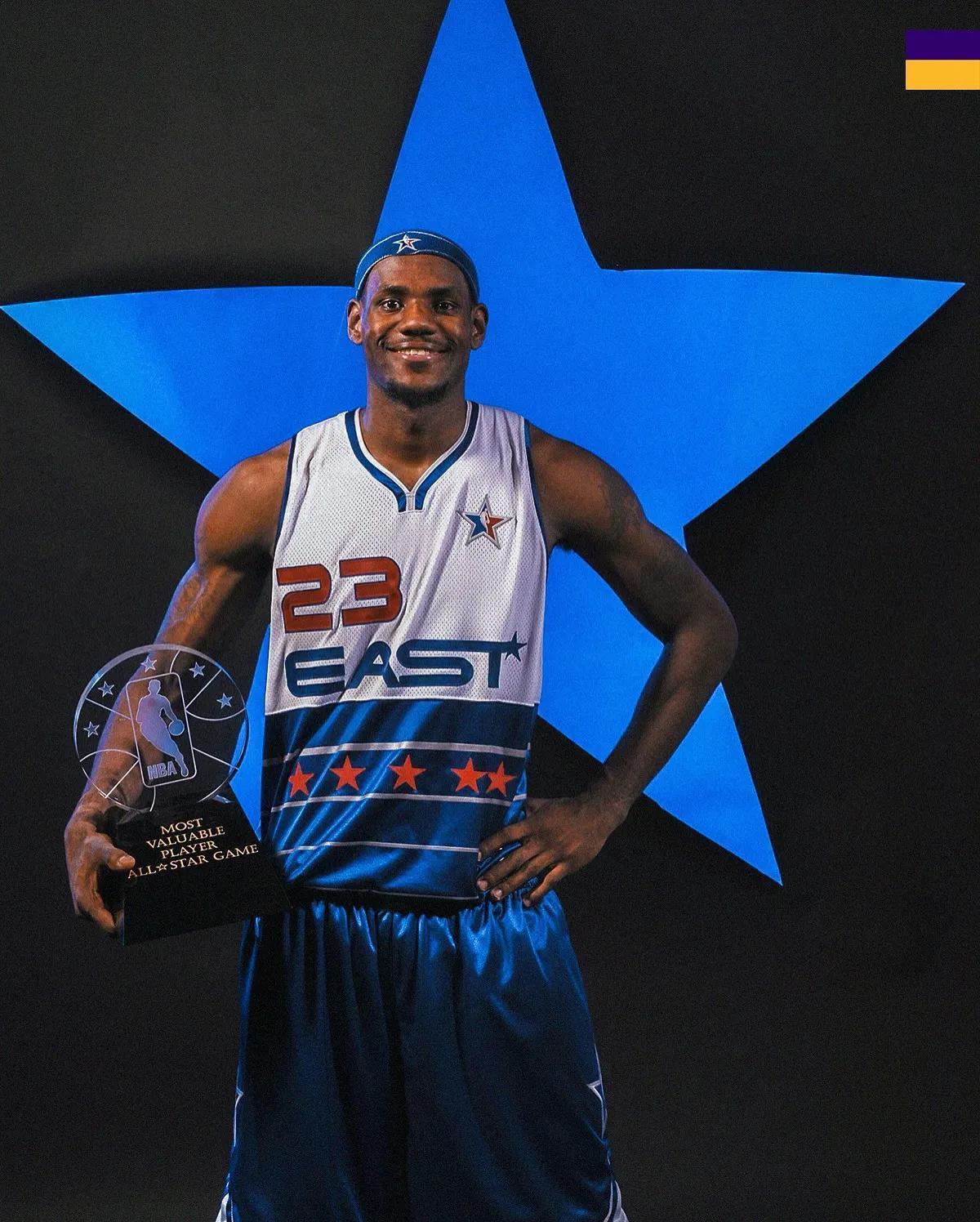 篮坛巨星汉弗莱受伤缺席数周