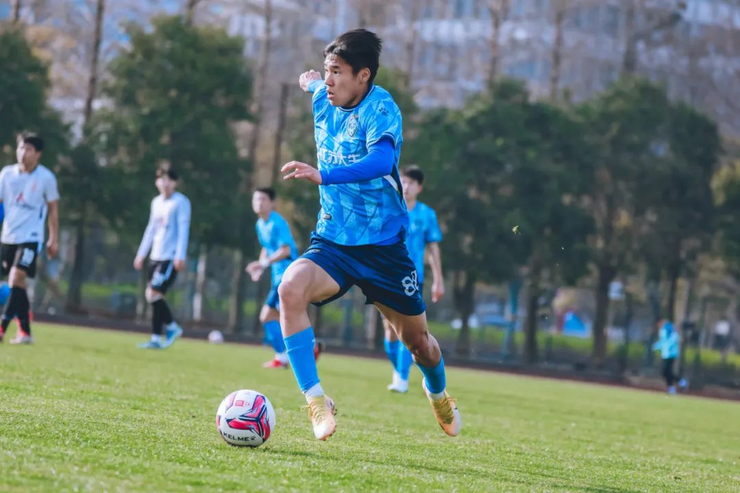 云南喜获首胜，奠定信心基础拓展进攻