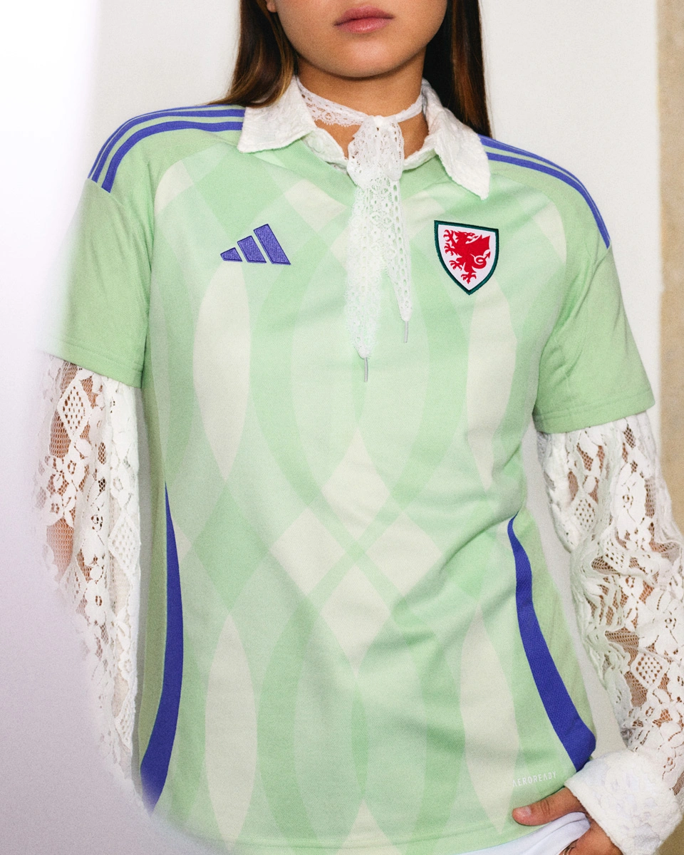 关于威尔士女足联队实力强劲,赢得半决赛机会的信息 关于威尔士女足联队实力强劲,赢得半决赛机会的信息