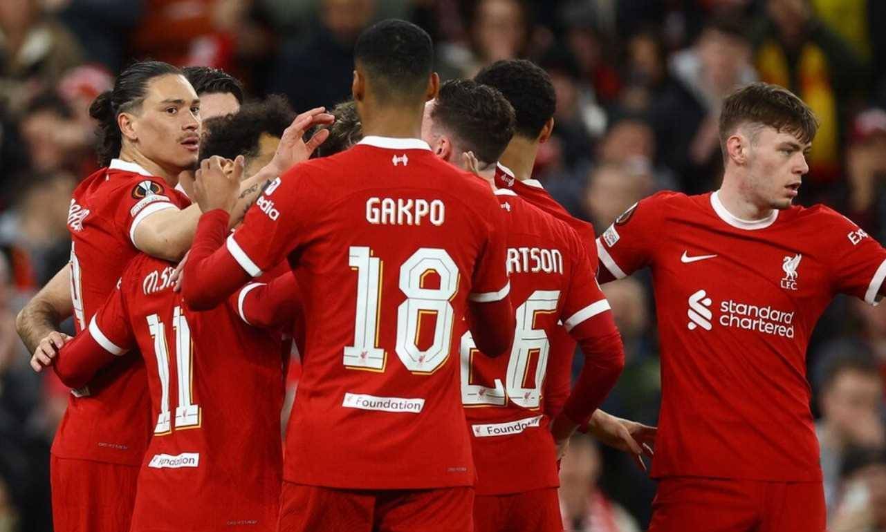 利物浦迎战大考验，成功闯入八强