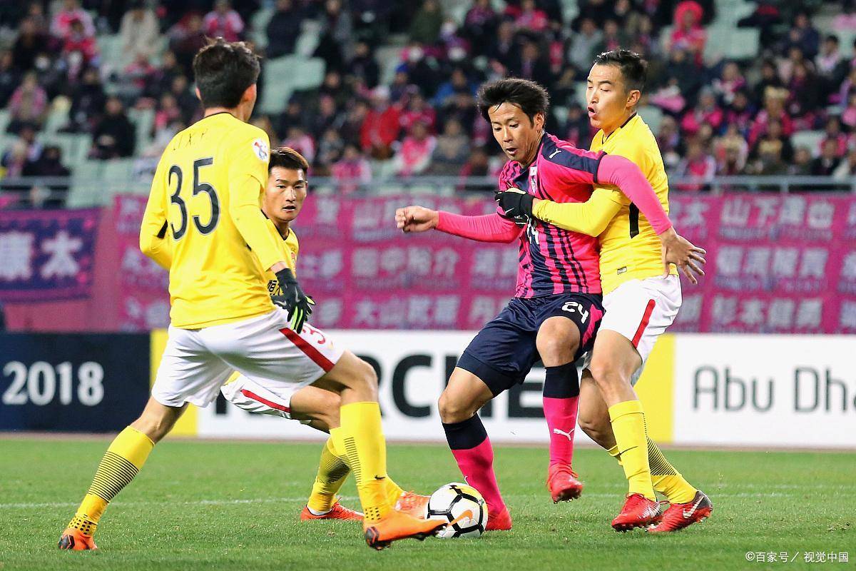 包含FC东京惊险晋级，下轮将迎战强劲对手的词条