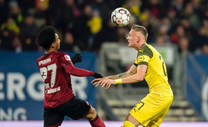 联赛战局白热化,卫冕冠军不敌对手,胜负悬念未定 联赛战局白热化,卫冕冠军不敌对手,胜负悬念未定