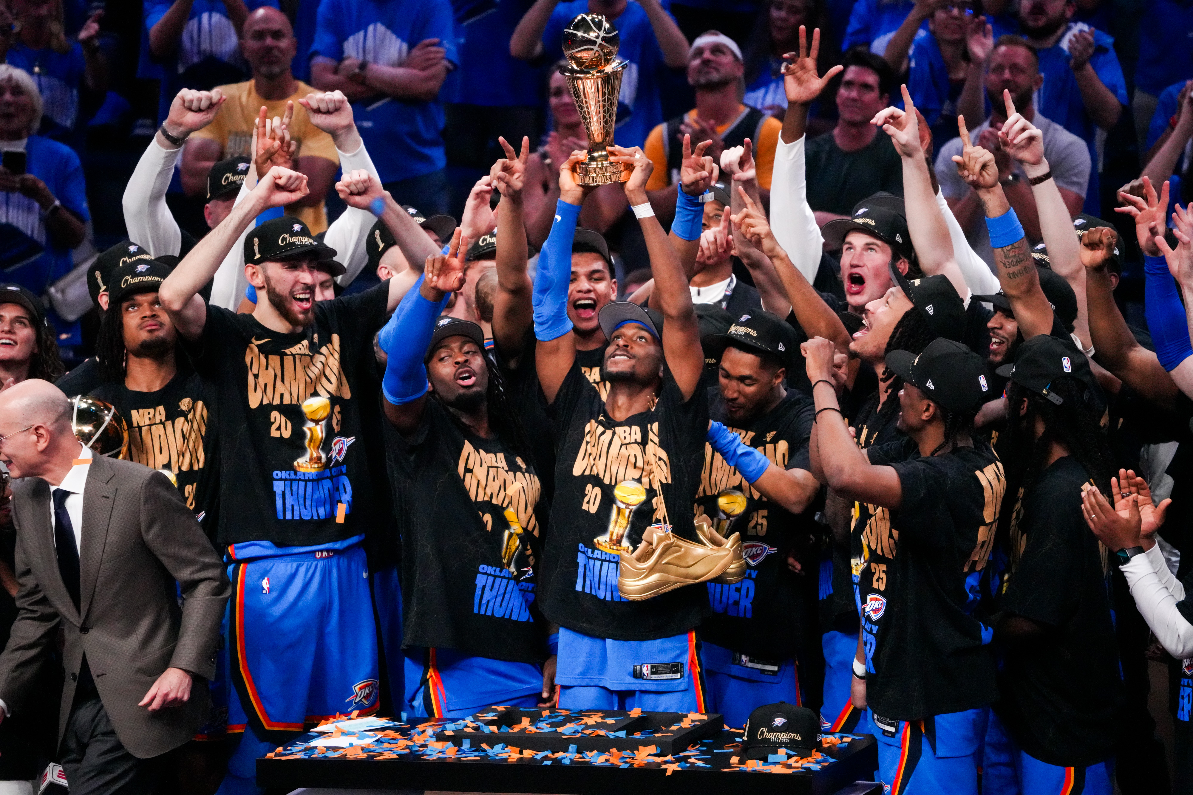 篮球联赛总决赛,巴勒斯坦队首次夺冠 篮球联赛总决赛,巴勒斯坦队首次夺冠