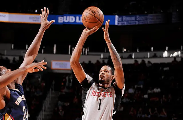 开云下载-骑士闯入前三能否在鹈鹕面前保持优势