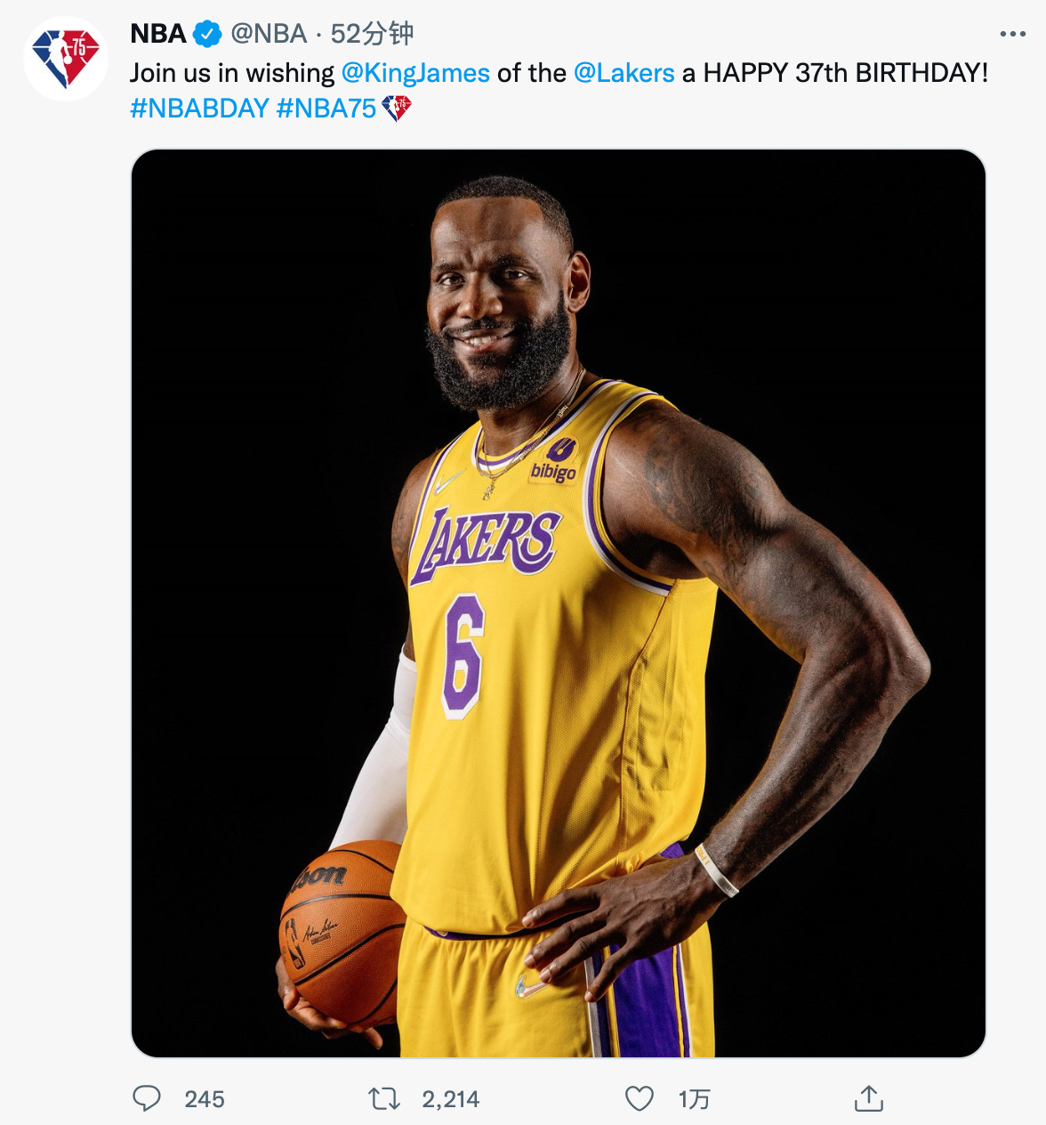 NBA詹皇独家专访!展望新赛季 NBA詹皇独家专访!展望新赛季