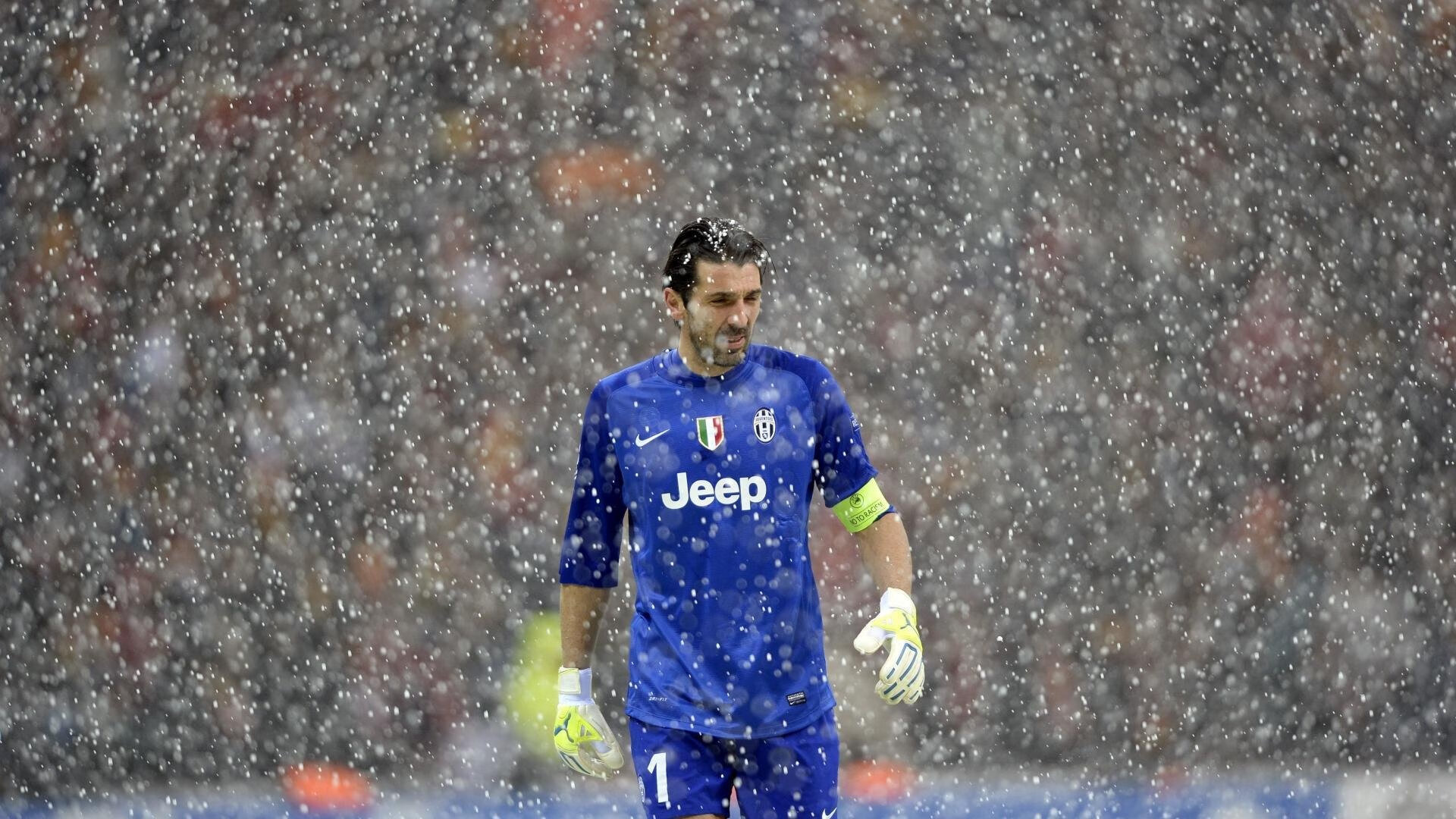 开云平台-年终总决赛的破壁时刻，当西西帕斯在快速场地上力克法网，他证明了什么？